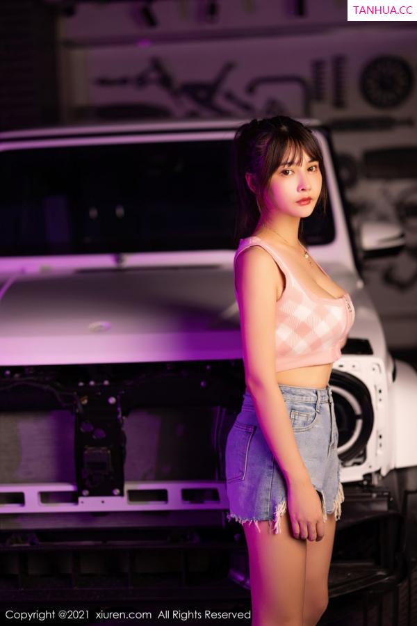 萌奈子  丰满妹子萌奈子 香车与美人的视觉第21张图片